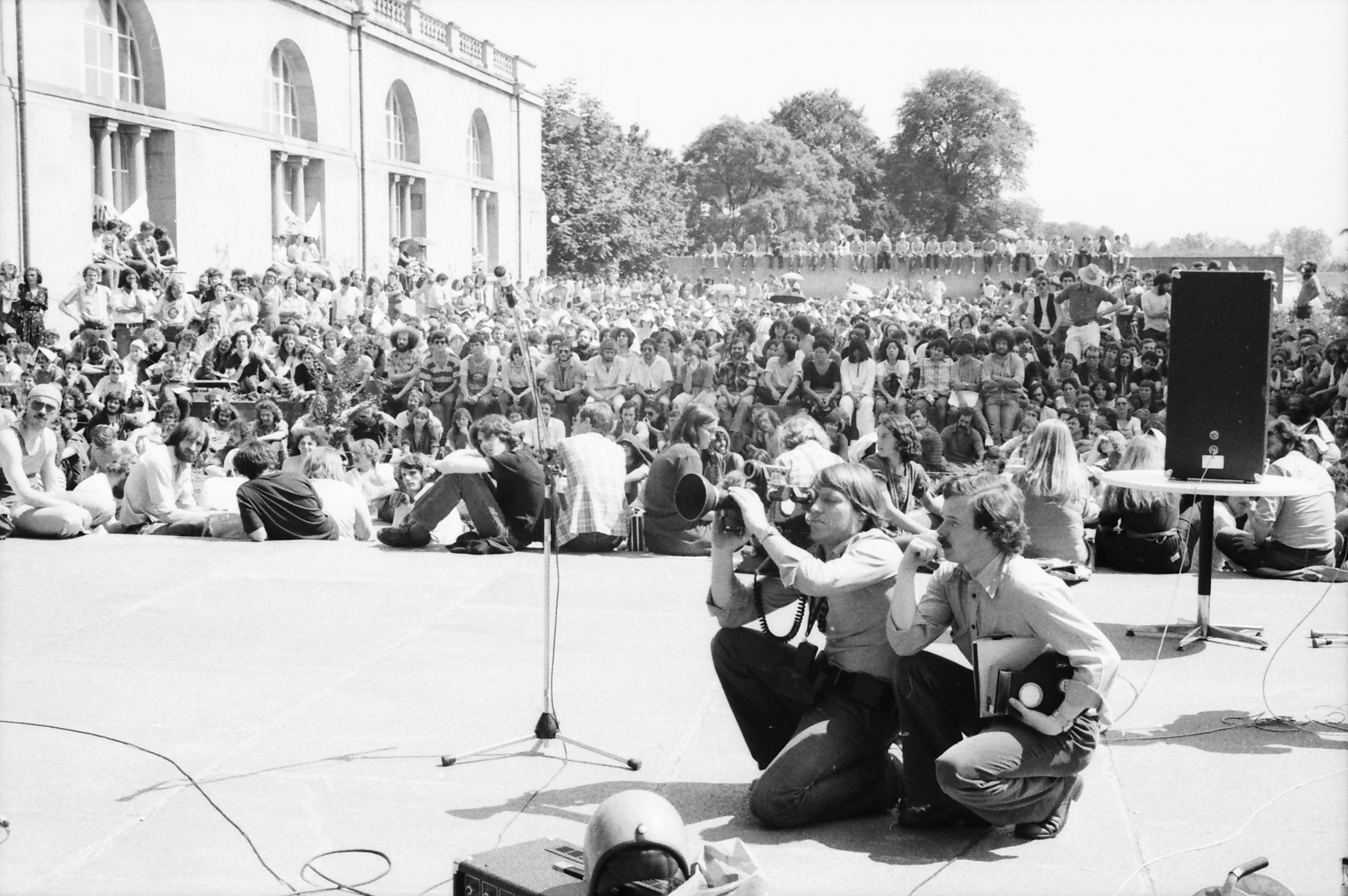 Uni-Streik vor Hauptgebäude, Juni 1980
